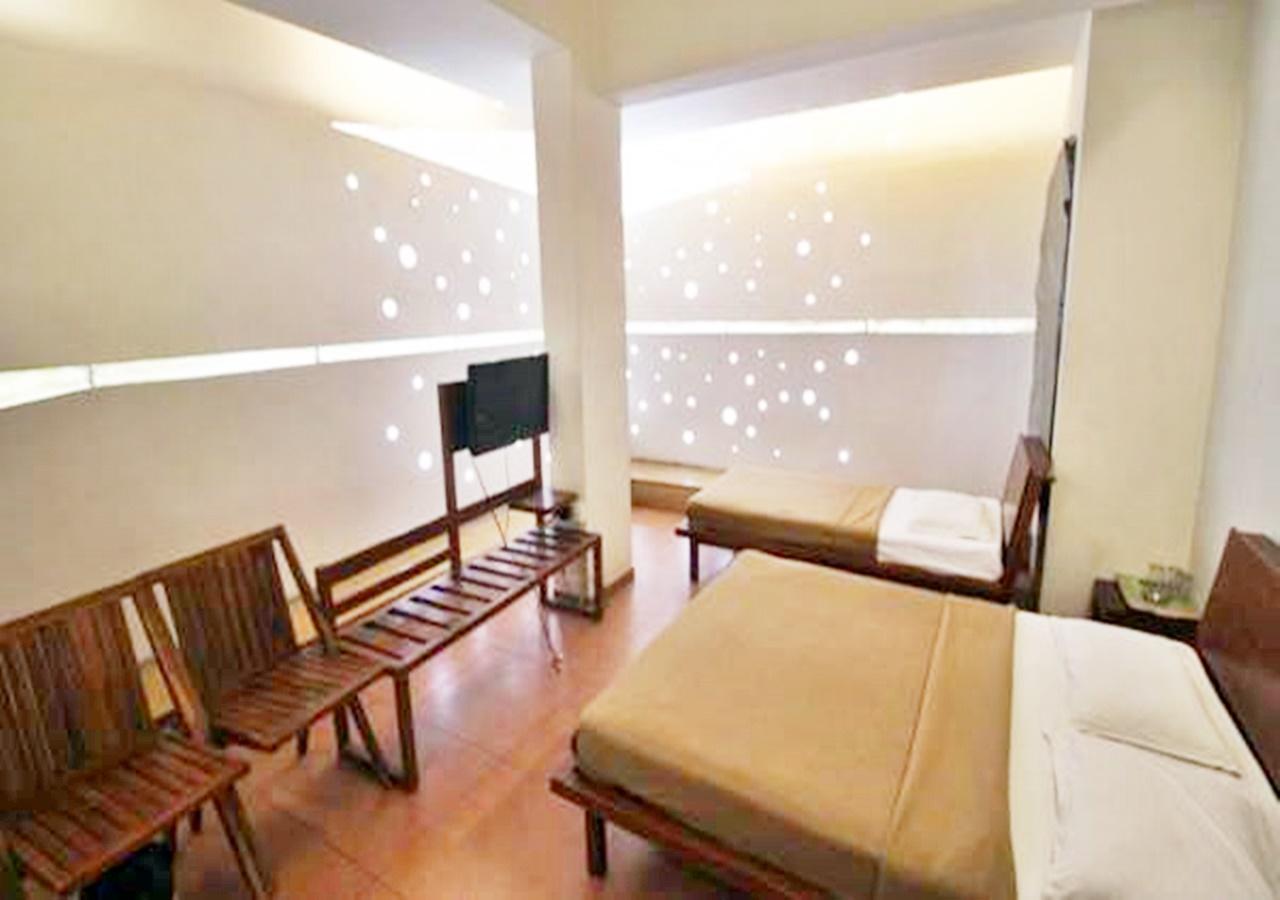 Hotel Holiday Home バンガロール エクステリア 写真