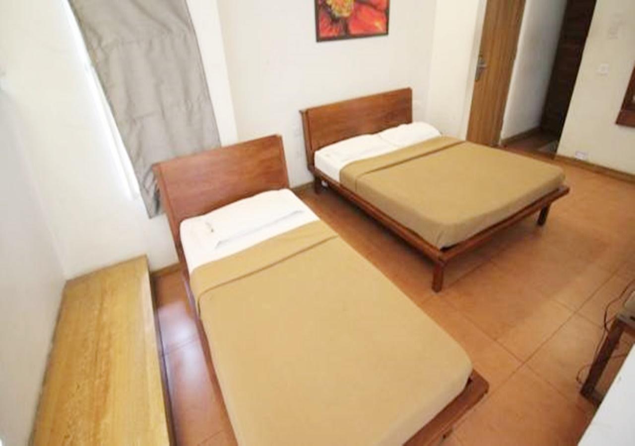 Hotel Holiday Home バンガロール エクステリア 写真